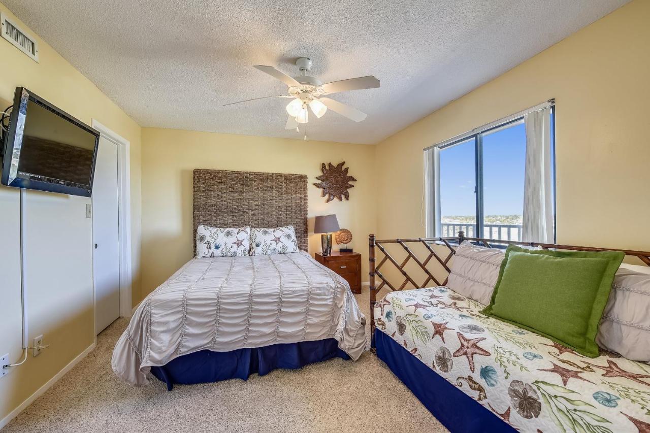 Commodore Resort #707 By Book That Condo Panama City Beach Bagian luar foto